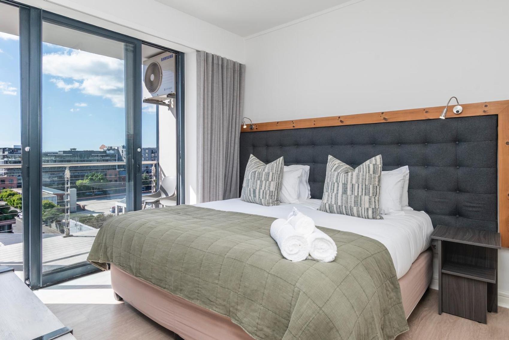 Xenia By Totalstay Aparthotel *