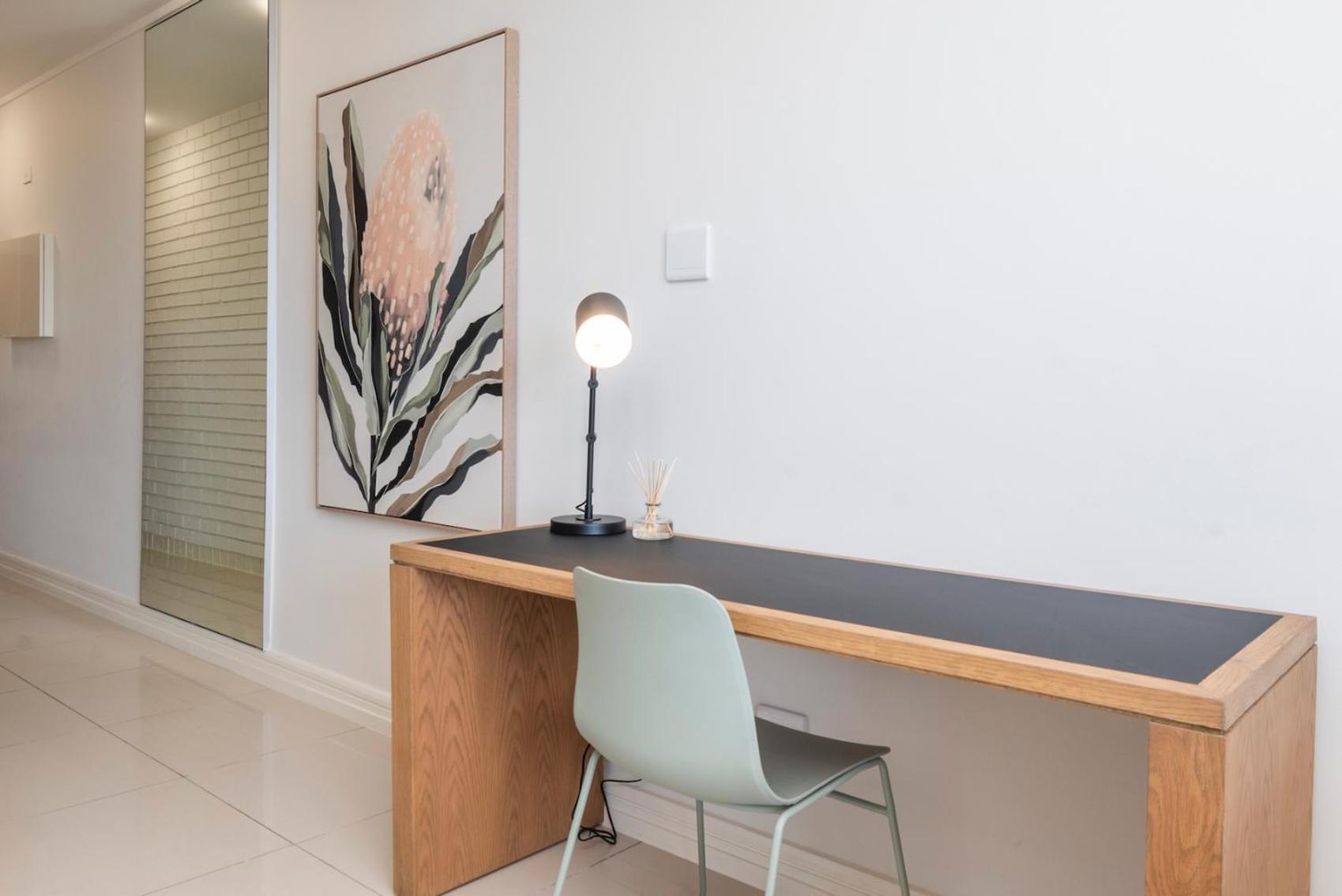 Aparthotel Xenia By Totalstay *