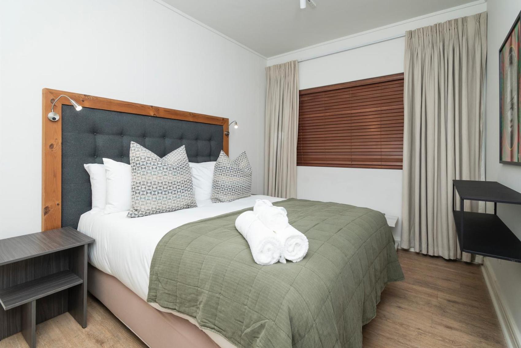 Aparthotel Xenia By Totalstay *