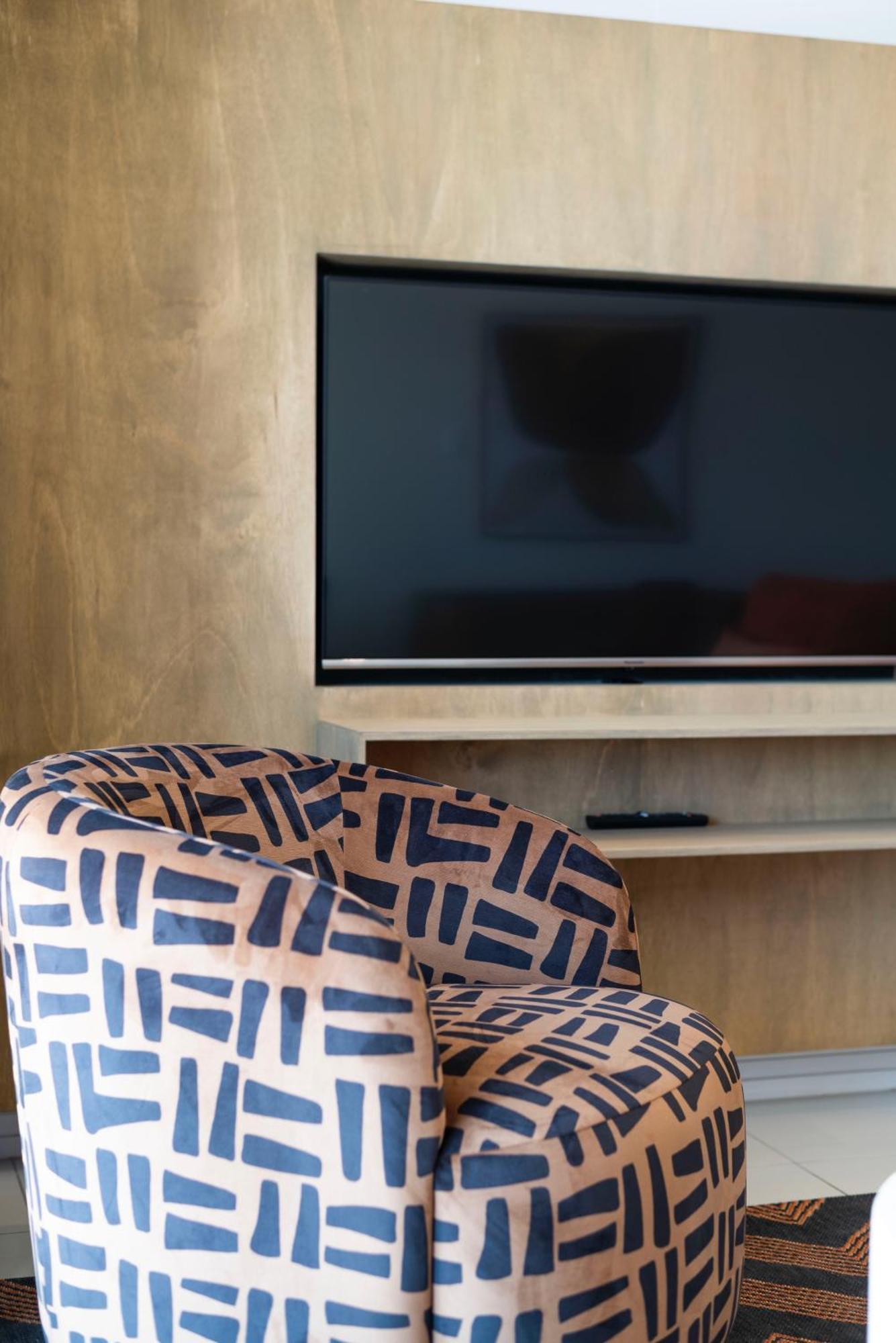 Xenia By Totalstay Aparthotel